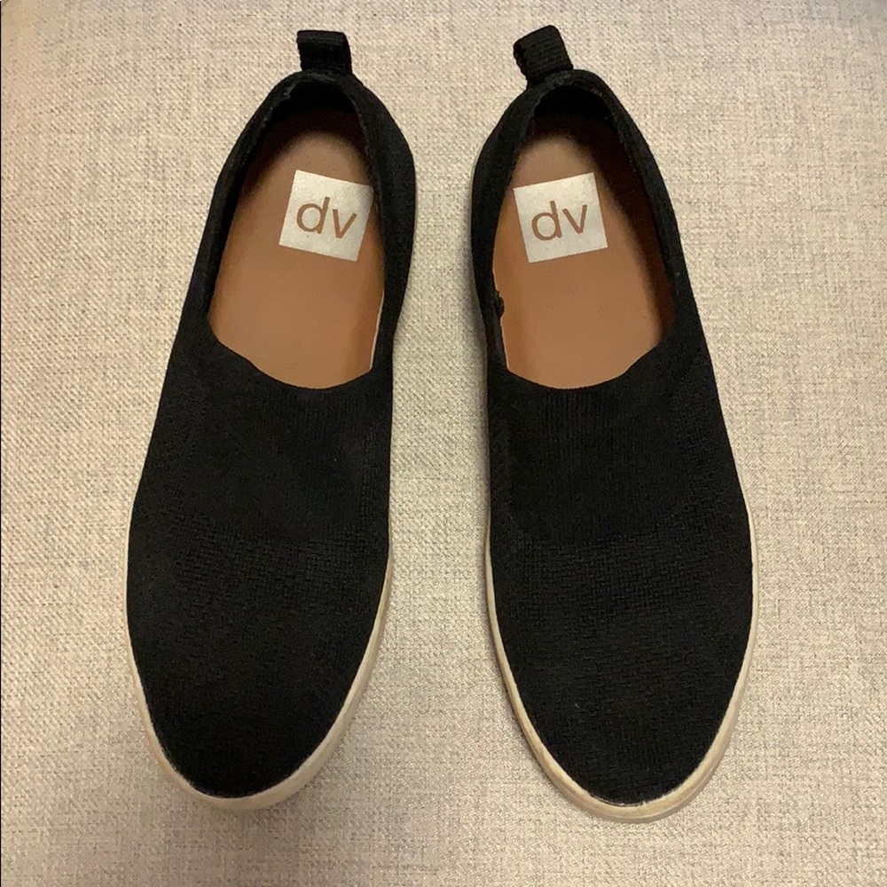 DV BLACK SLIP ONS